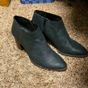 Lucky Brand Pamira Black Booties New size 10